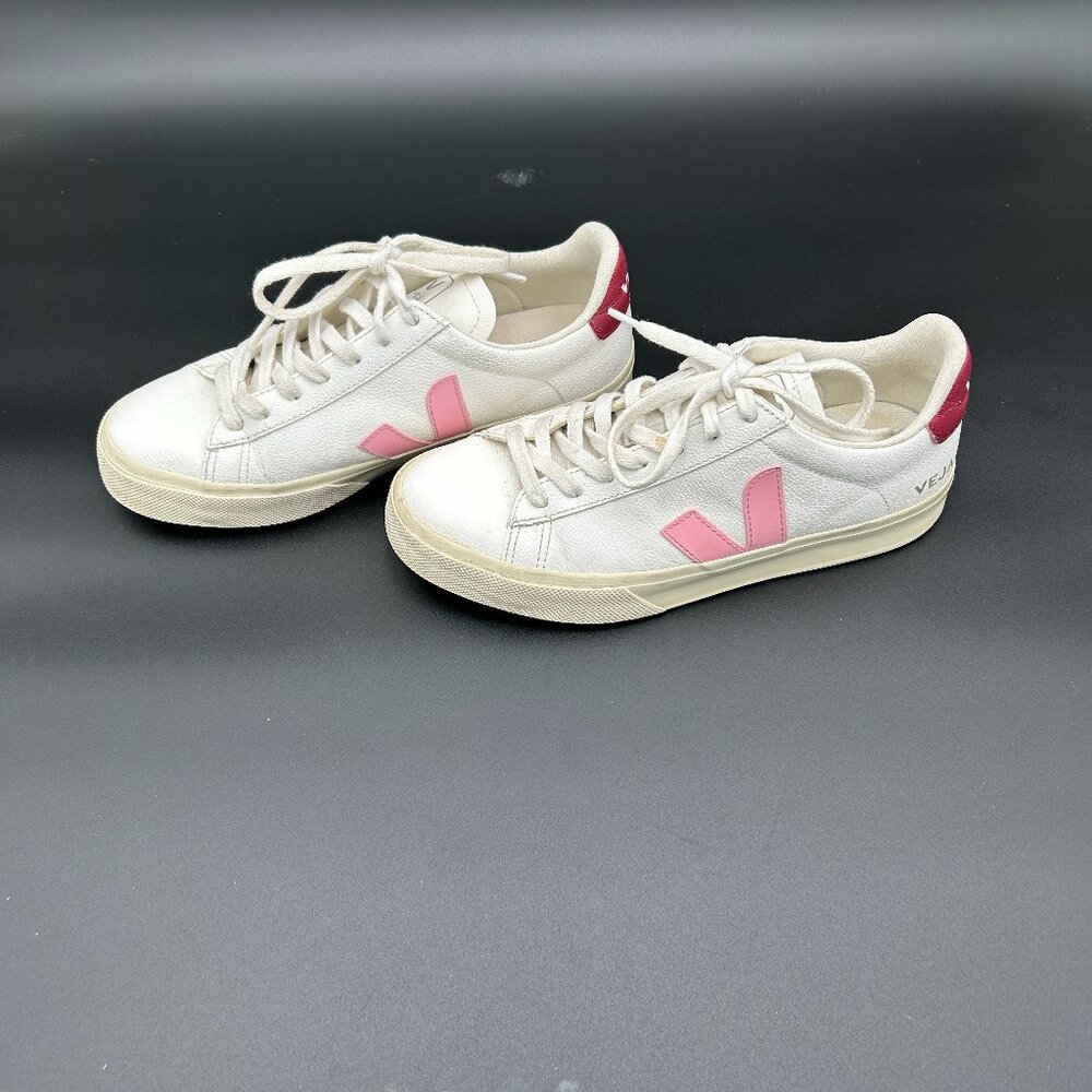 Veja Esplar Leather Sneakers Womens 9 (40 EUR)